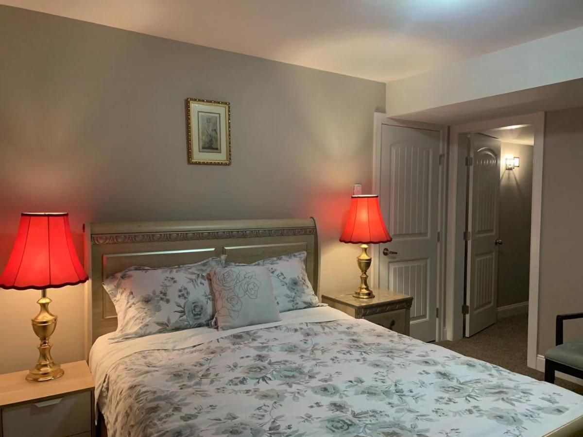 Mae Sweet Home Surrey Dış mekan fotoğraf