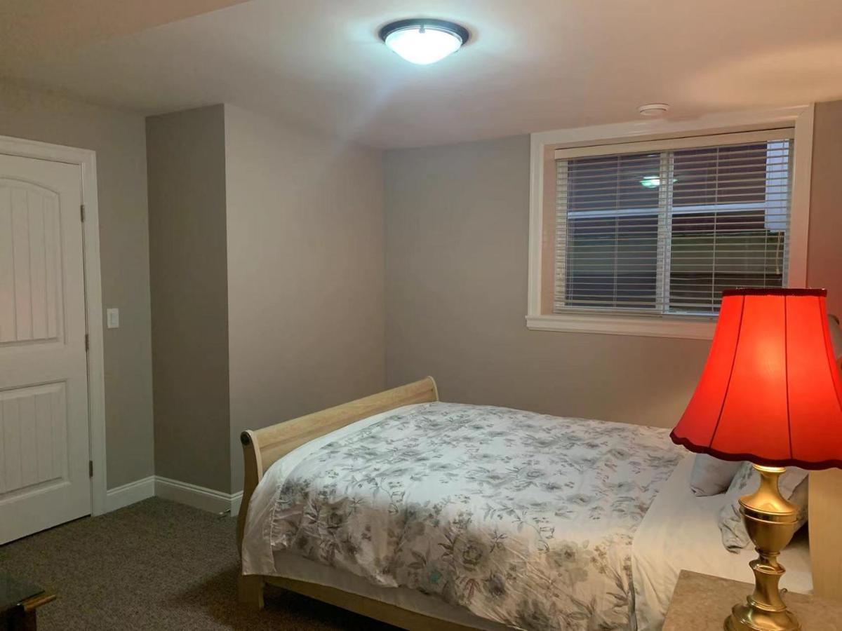 Mae Sweet Home Surrey Dış mekan fotoğraf
