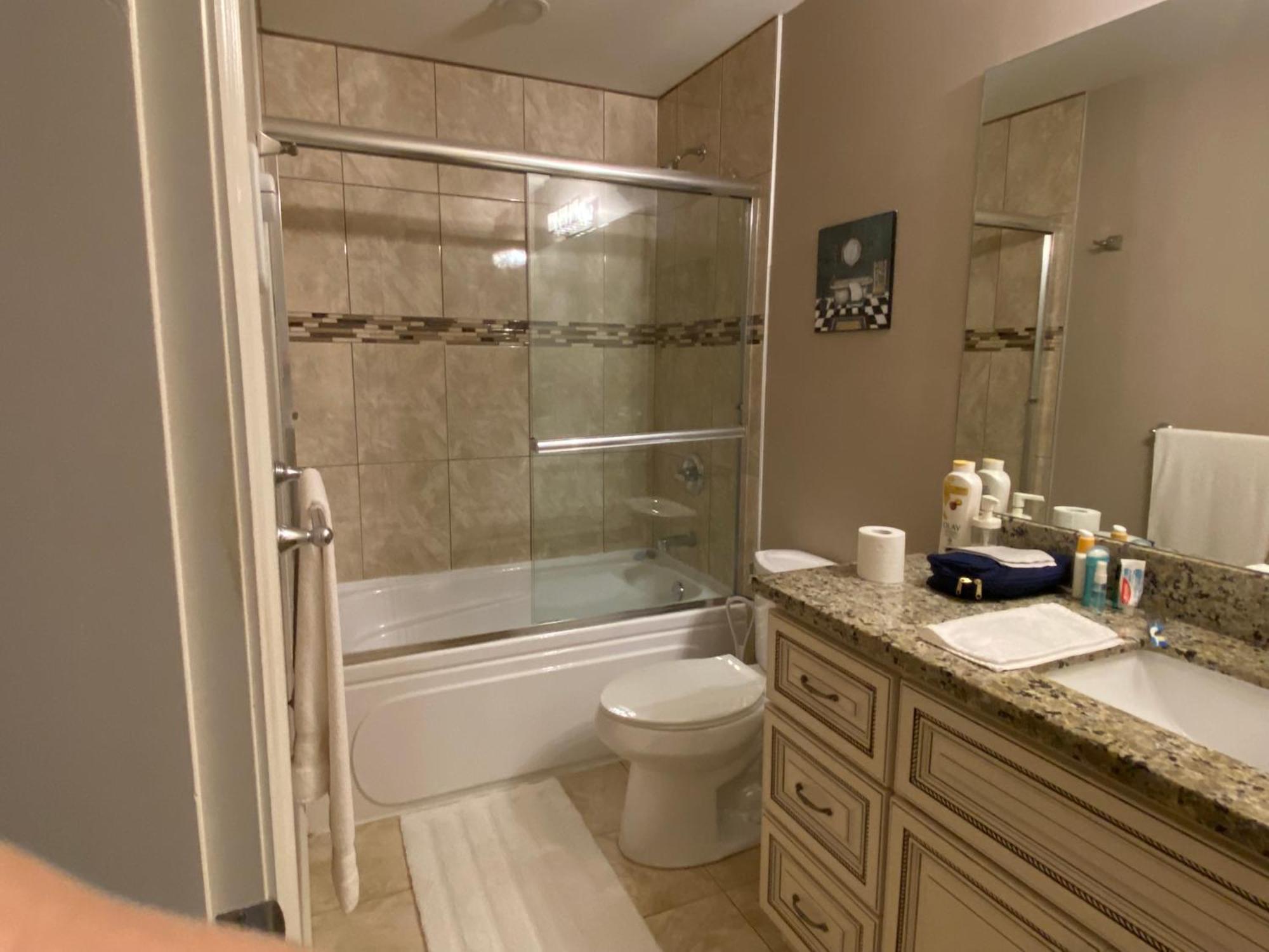Mae Sweet Home Surrey Dış mekan fotoğraf
