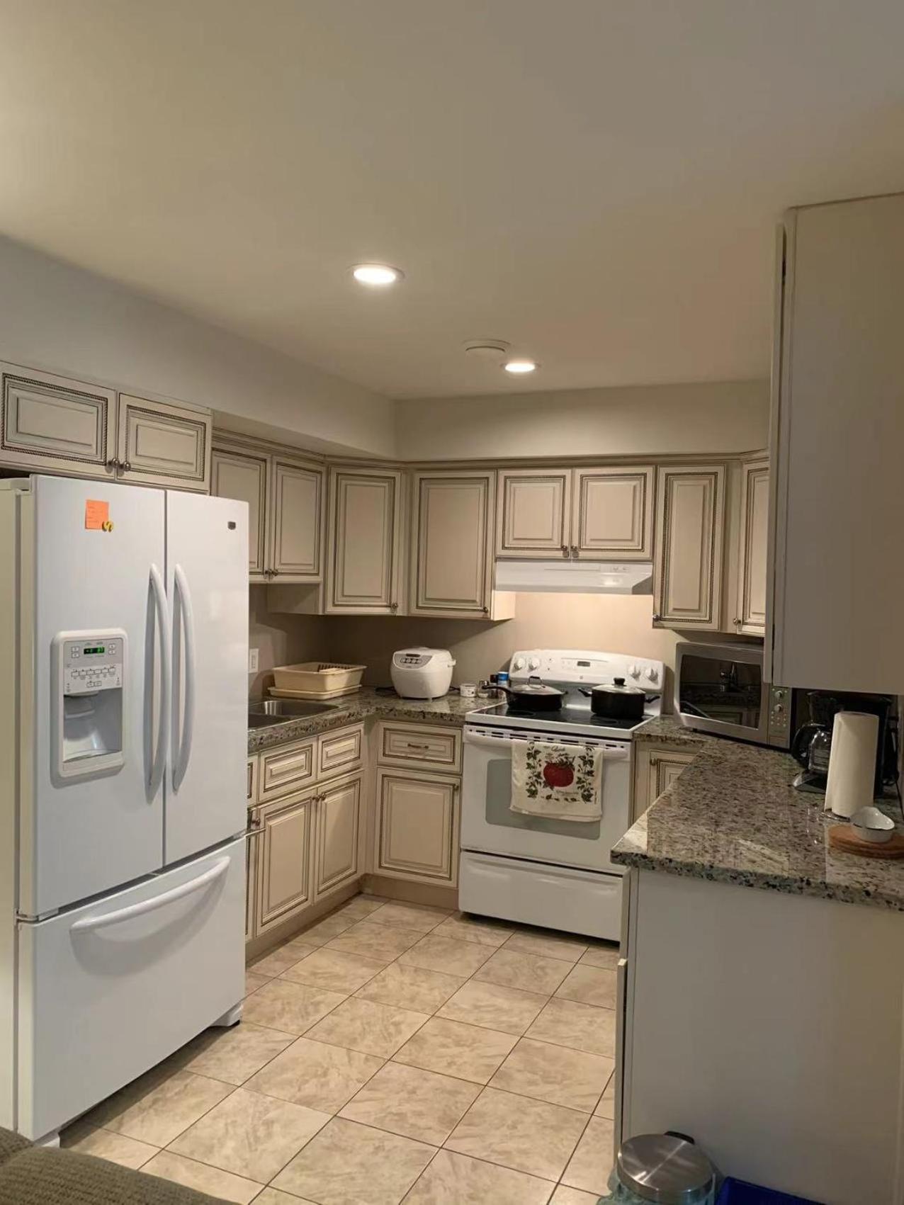 Mae Sweet Home Surrey Dış mekan fotoğraf